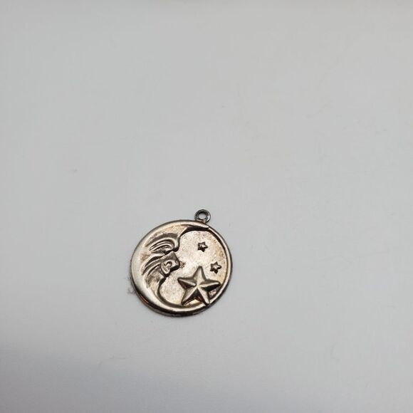 Midnight crescent‎ friendly moon sleepy time necklace pendant charm - Picture 1 of 2